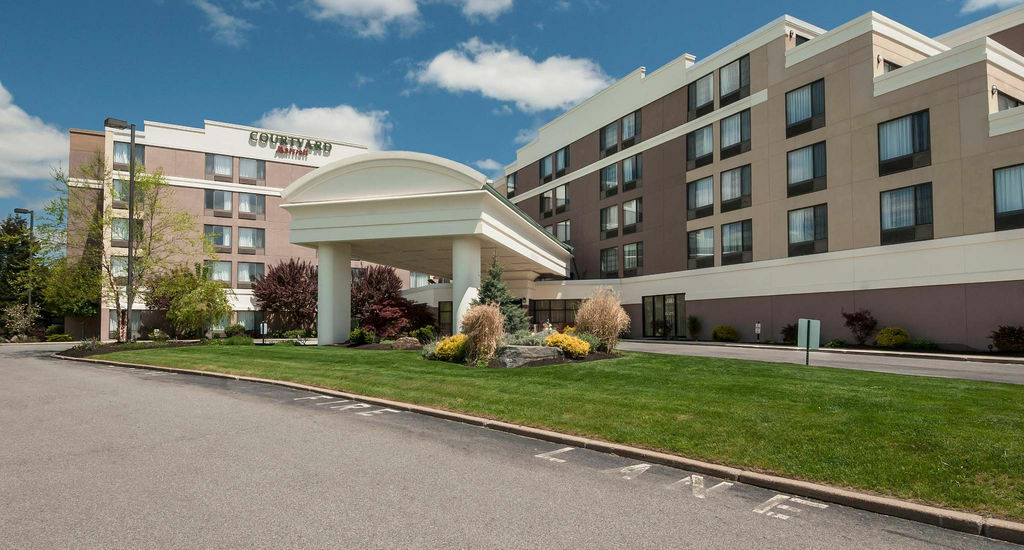 Courtyard Boston Marlborough Hotel Exterior photo